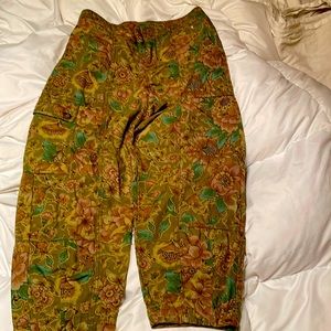 Anthropologie cargo pants, flower print.